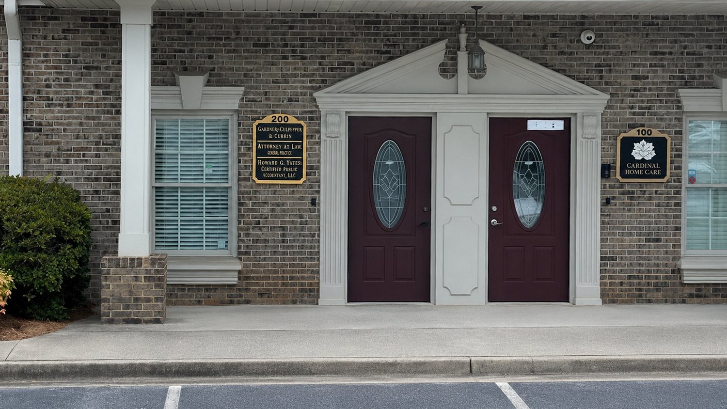 Market Capital Lending office entrance at 3915 Harrison Rd, Ste 200, Loganville, Georgia
